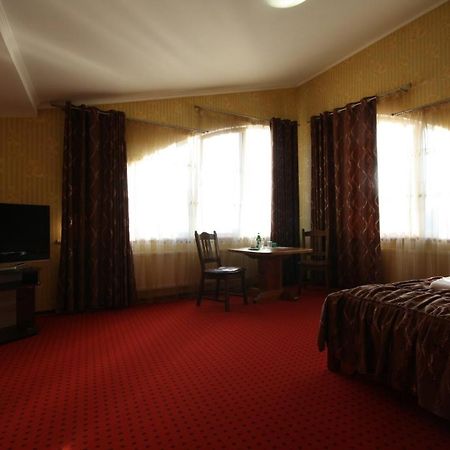 Chagari Hotel Lypnyky 外观 照片