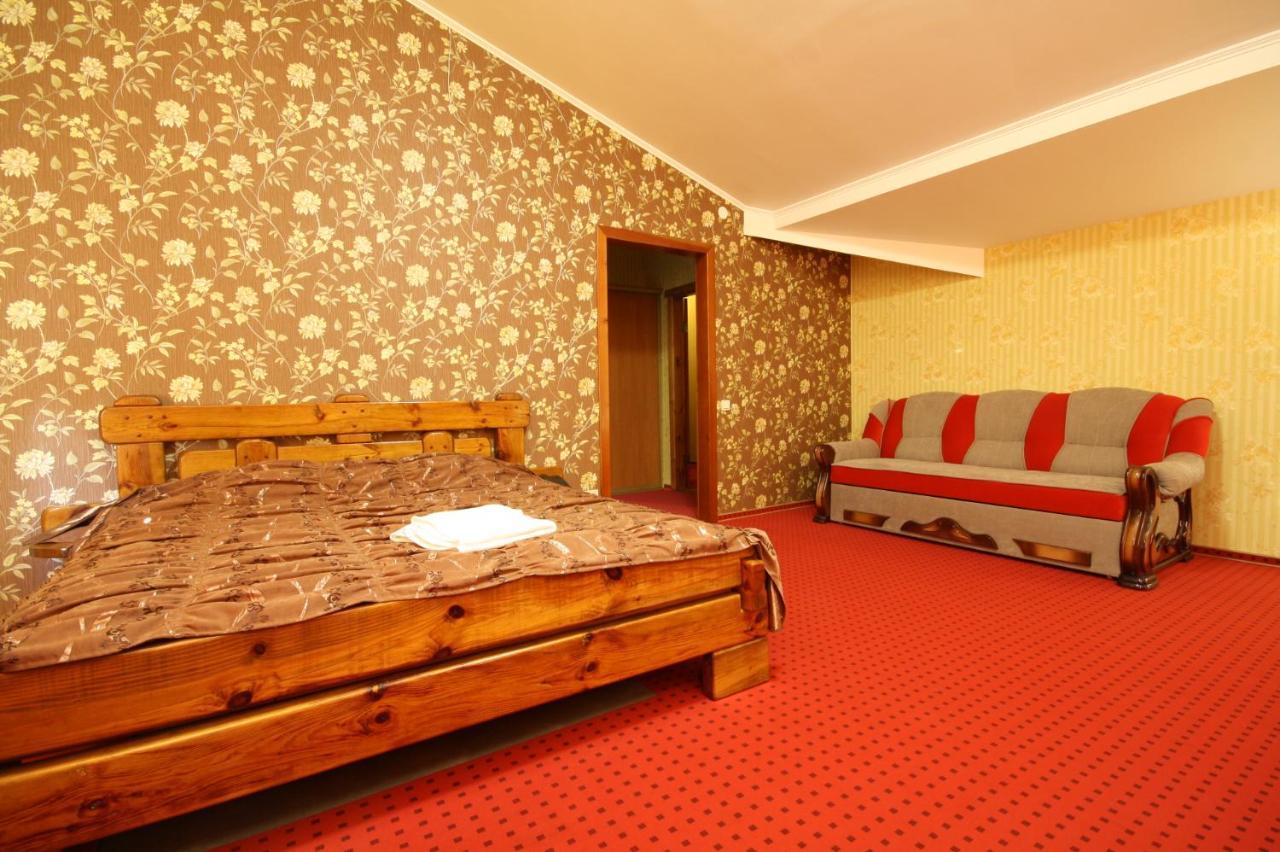 Chagari Hotel Lypnyky 外观 照片